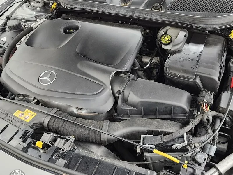 Mercedes-Benz GLA 220 X156, снимка 6 - Автомобили и джипове - 56225218