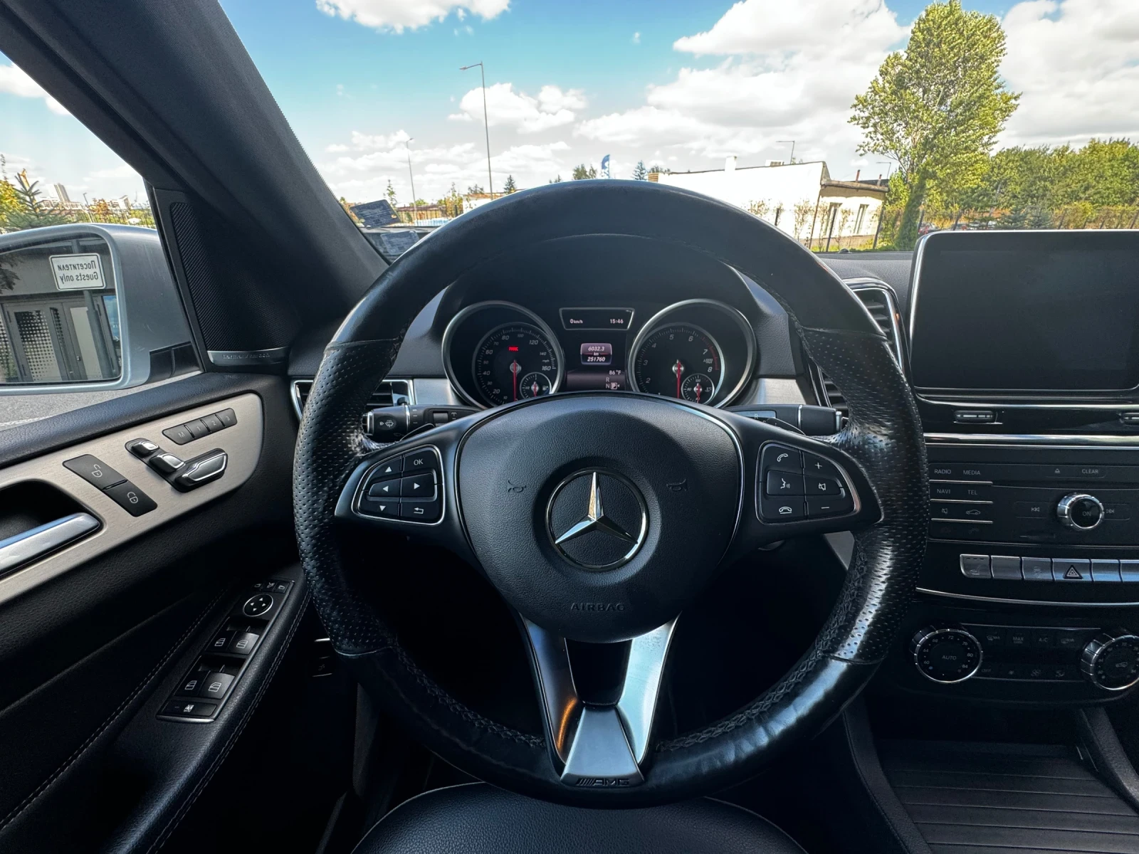 Mercedes-Benz GLE 350 4Matic AMG * ТОП СЪСТОЯНИЕ*  - изображение 10
