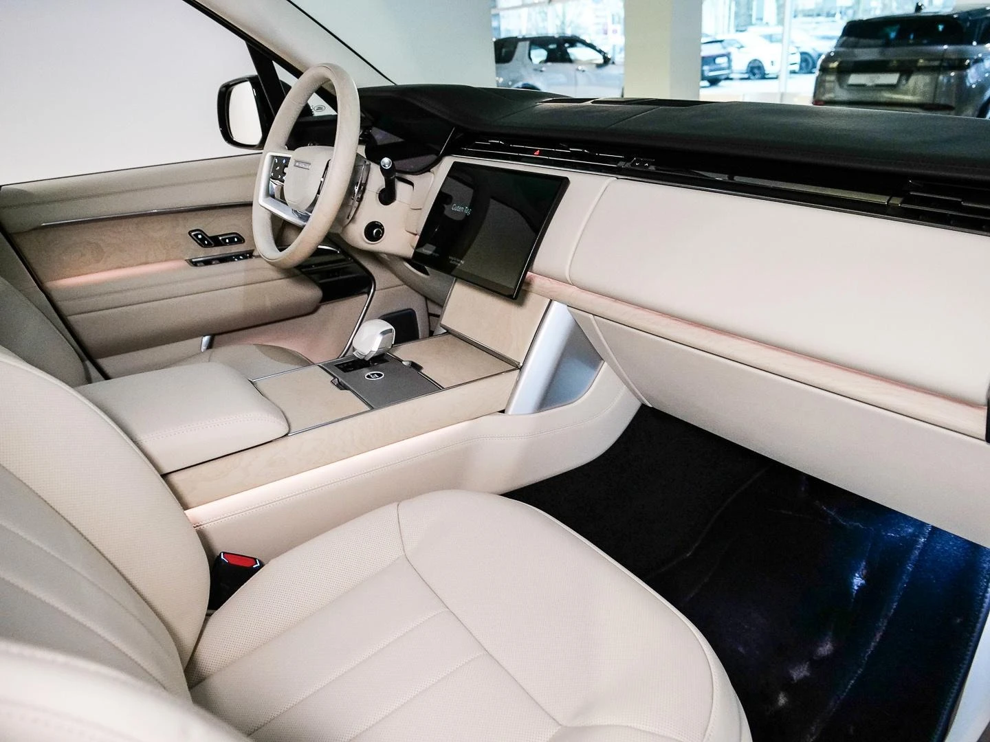 Land Rover Range rover P615 SV AUTOBIOGRAPHY/LONG/PANO/MERIDIAN/HEADUP/TV | Mobile.bg   13