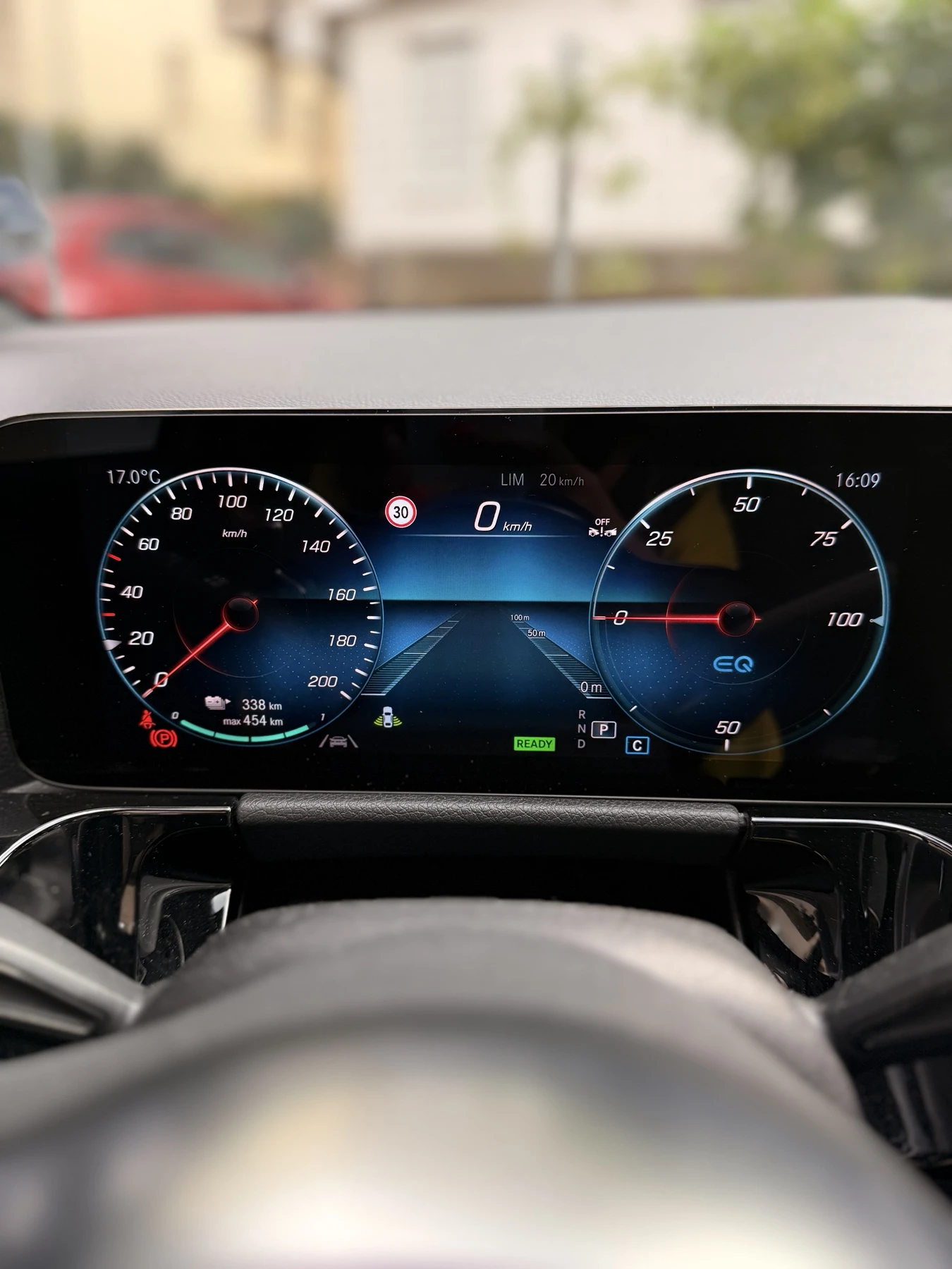 Mercedes-Benz EQA 250 / AMG Line / Advanced /FACELIFT/NIGHT/ Гаранци - изображение 9