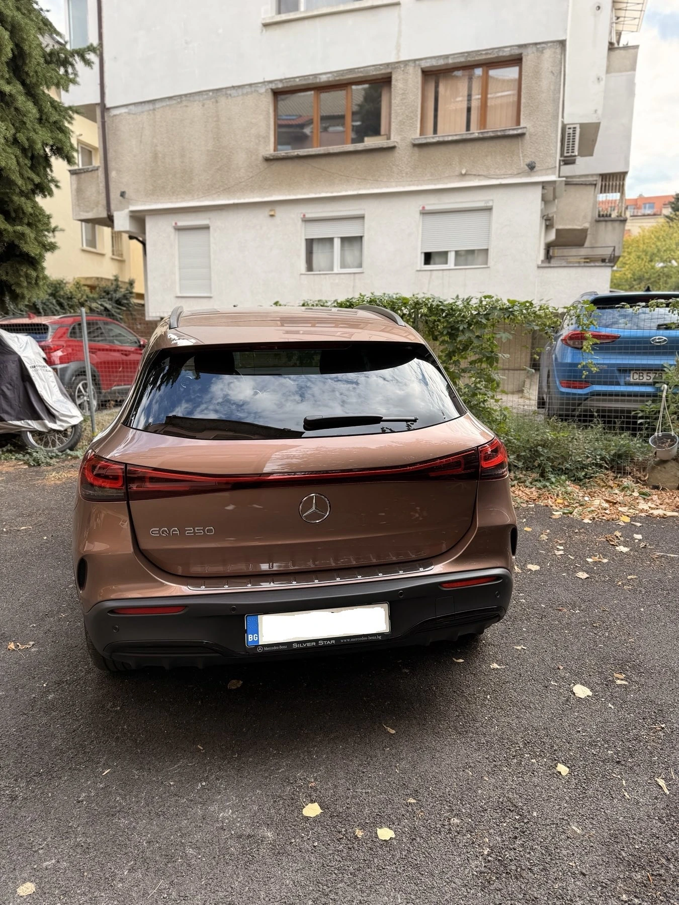 Mercedes-Benz EQA 250 / AMG Line / Advanced /FACELIFT/NIGHT/ Гаранци - изображение 6