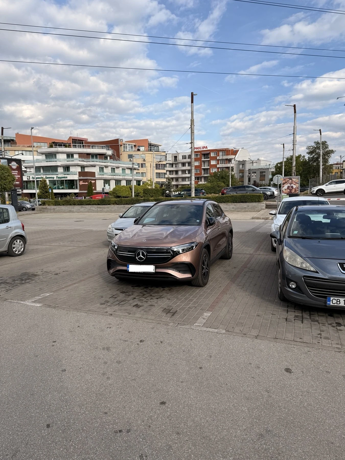 Mercedes-Benz EQA 250 / AMG Line / Advanced /FACELIFT/NIGHT/ Гаранци - изображение 2