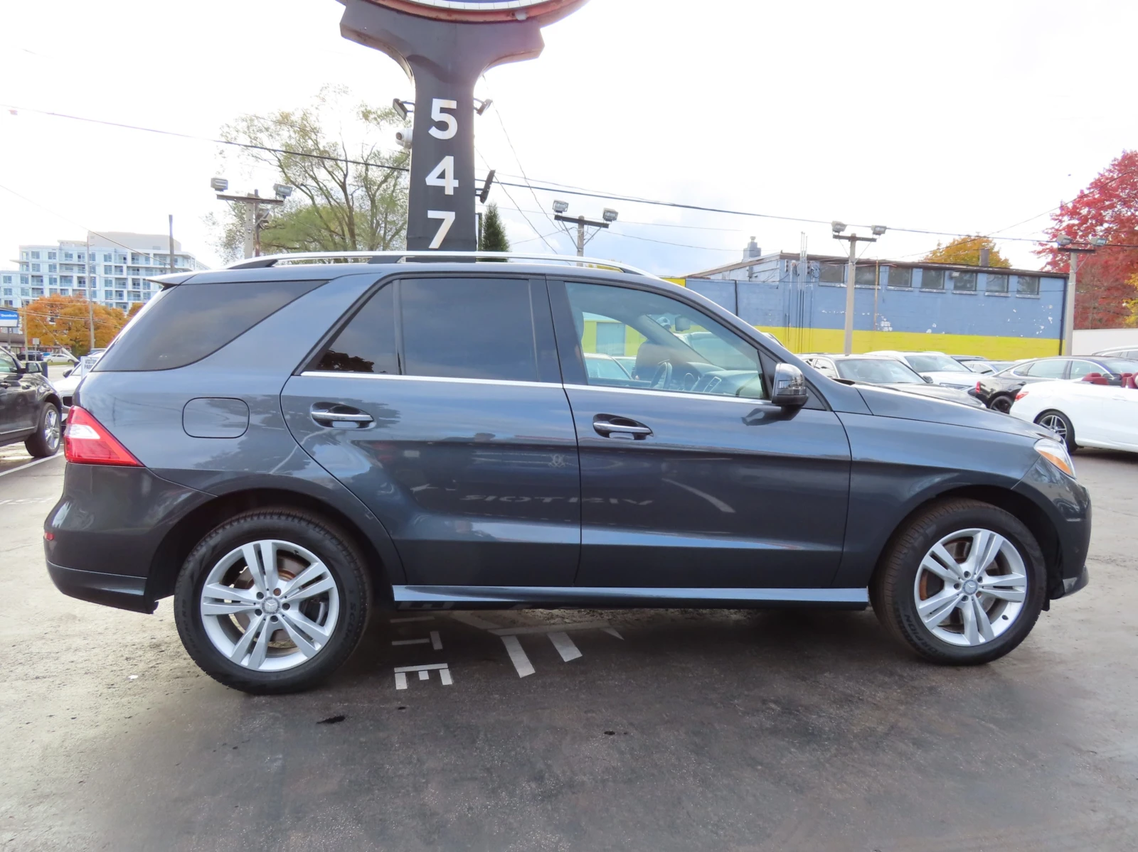 Mercedes-Benz ML 400 4MATIC| SUNROOF| H&K SOUND| BLIND SPOT| 360CAM|  | Mobile.bg   7