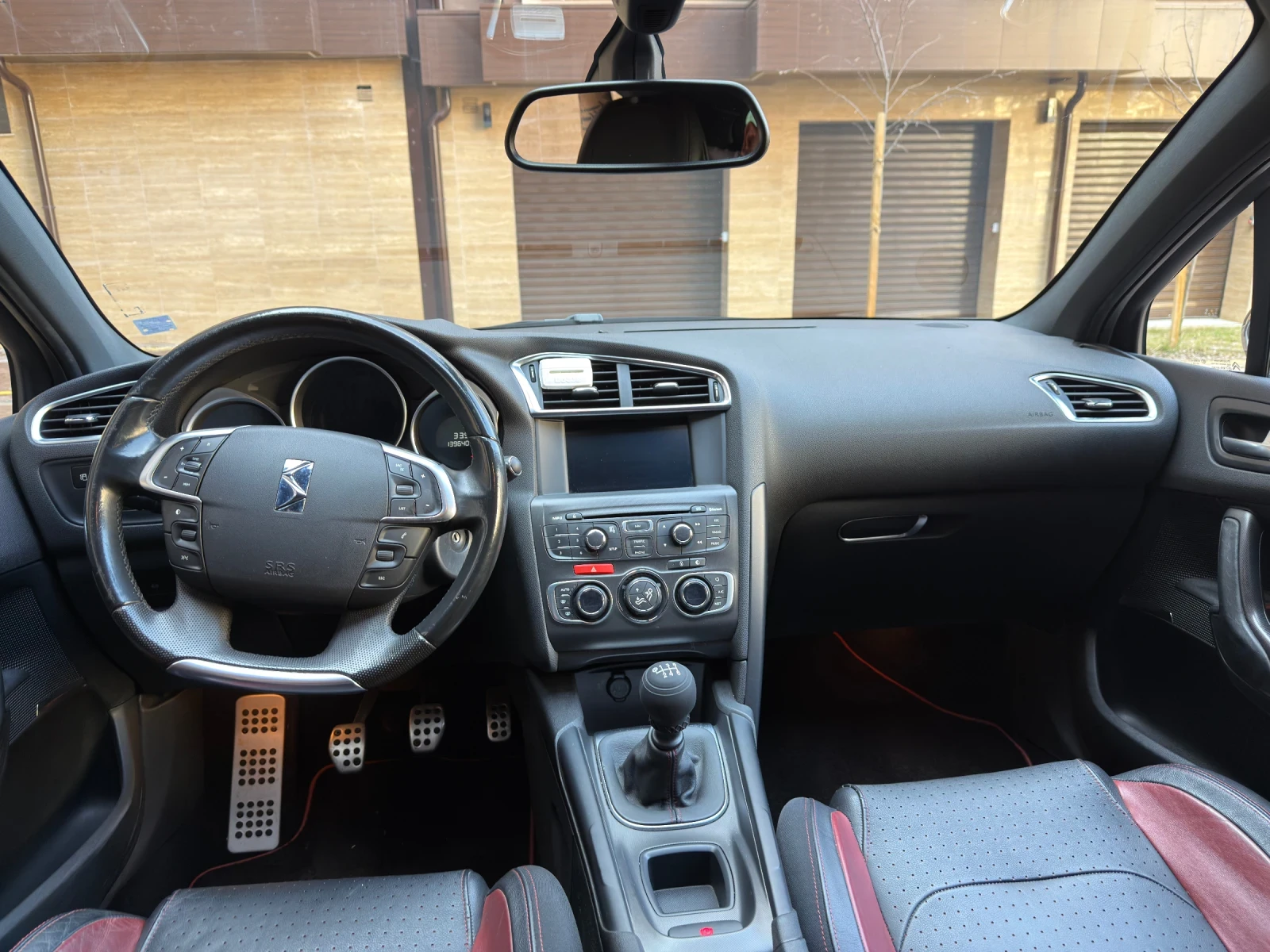 Citroen DS 4 Crossback Бензин , снимка 11 - Автомобили и джипове - 53748660