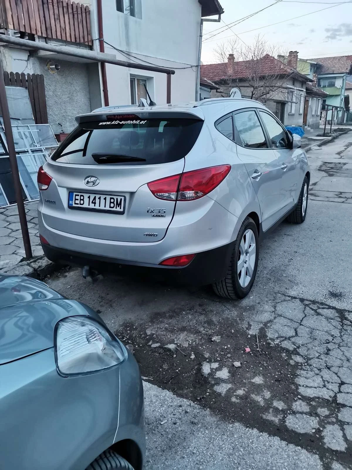 Hyundai IX35, снимка 3 - Автомобили и джипове - 53768731