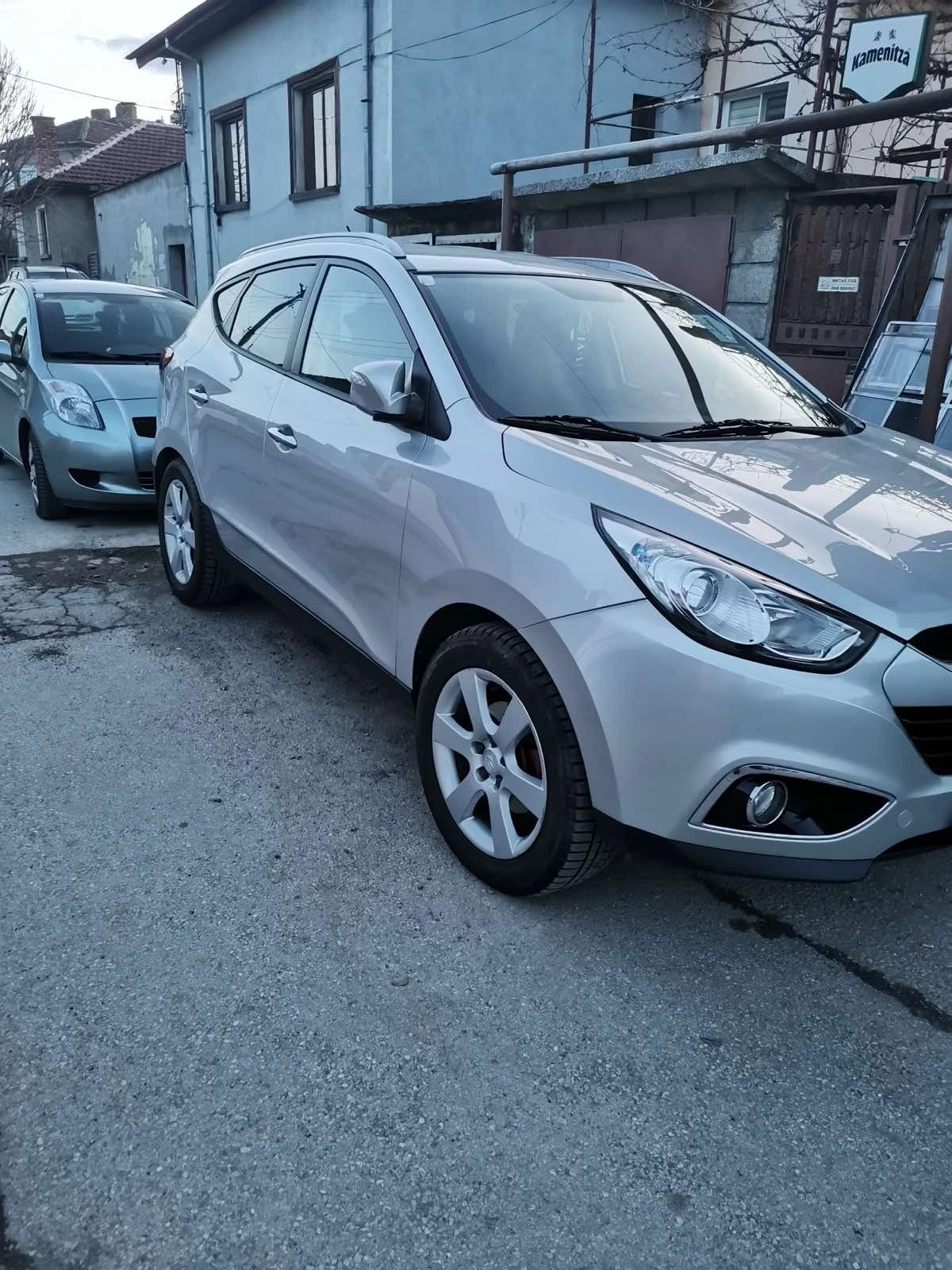 Hyundai IX35, снимка 4 - Автомобили и джипове - 53768731