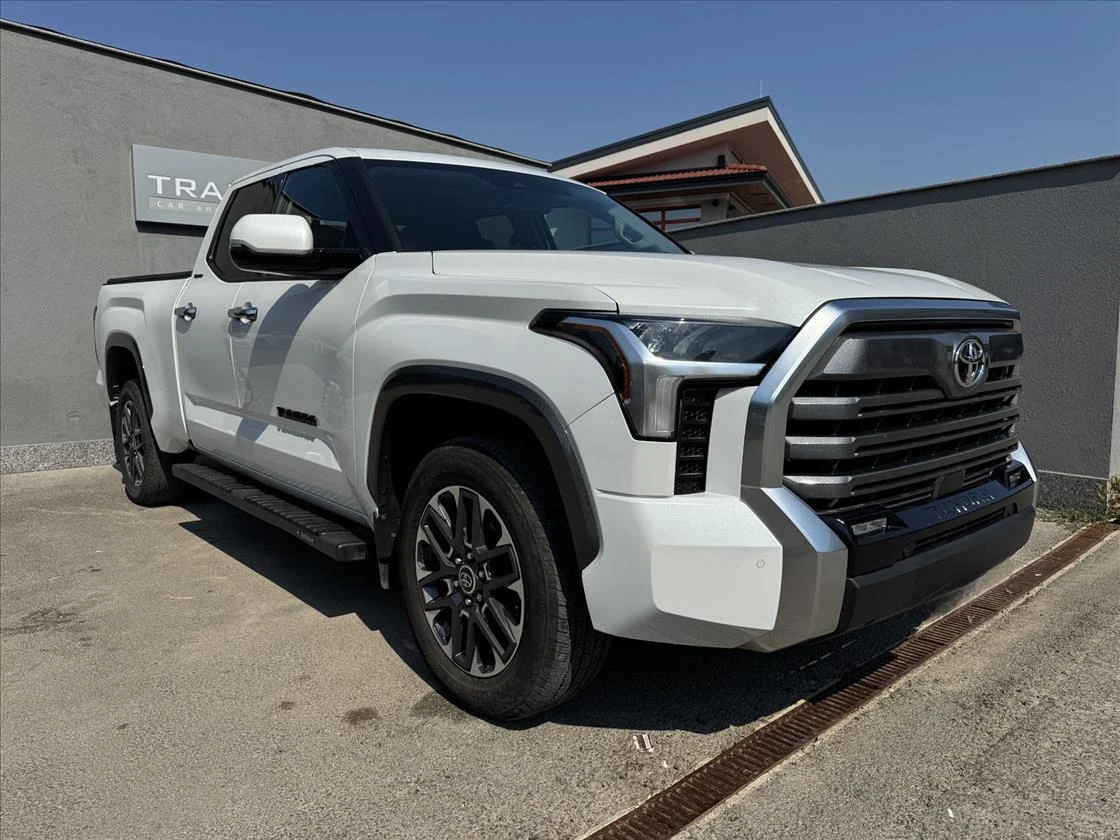 Toyota Tundra 3.5L LIMITED AWD DOUBLE CAB LONG BED, снимка 3 - Автомобили и джипове - 53974177