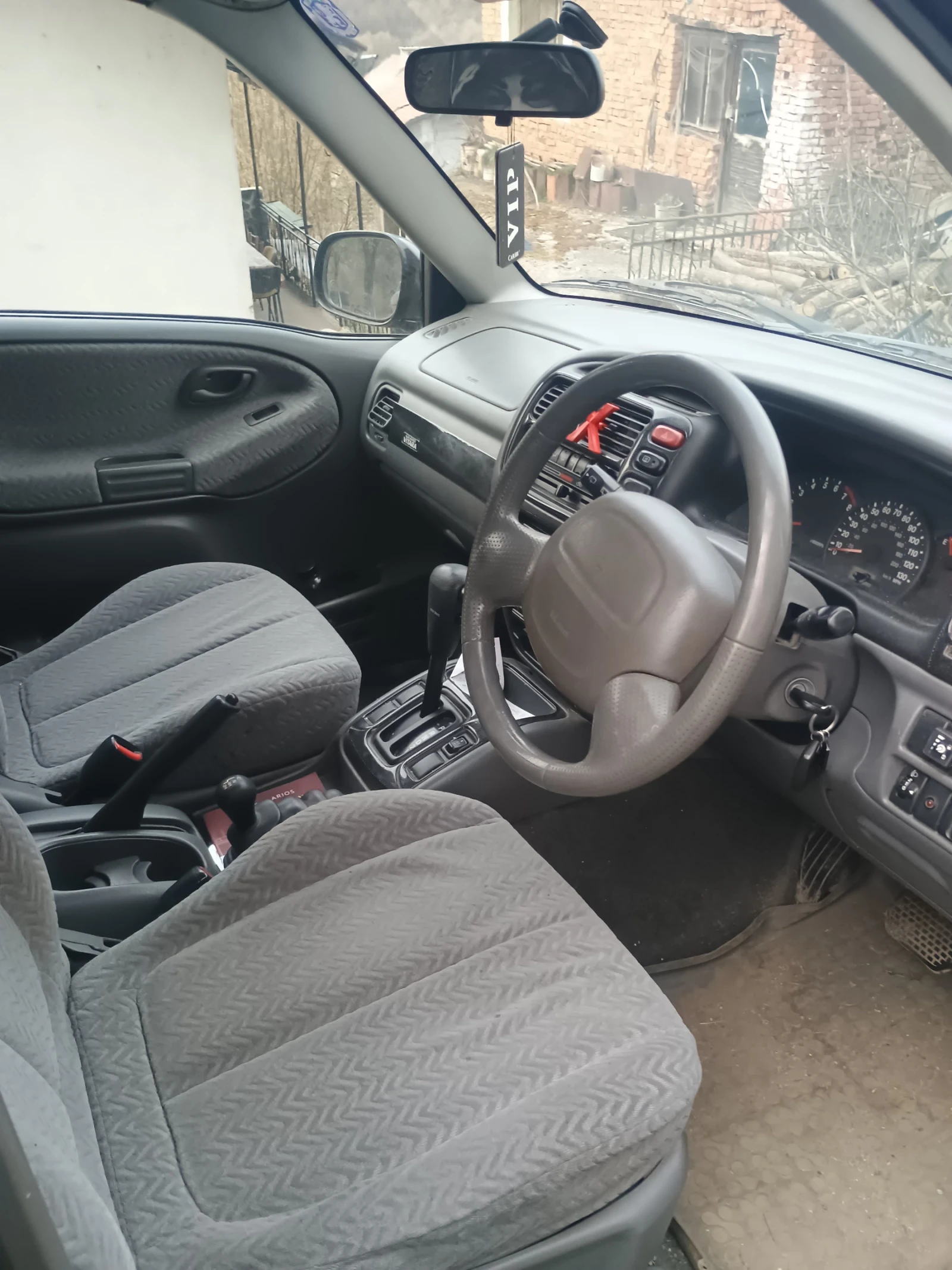 Suzuki Grand vitara, снимка 4 - Автомобили и джипове - 53980340