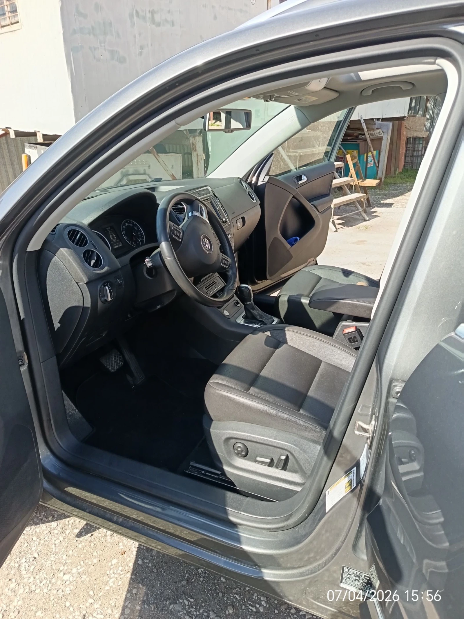 VW Tiguan Tiguan1 facelift 4motion, снимка 11 - Автомобили и джипове - 54128206