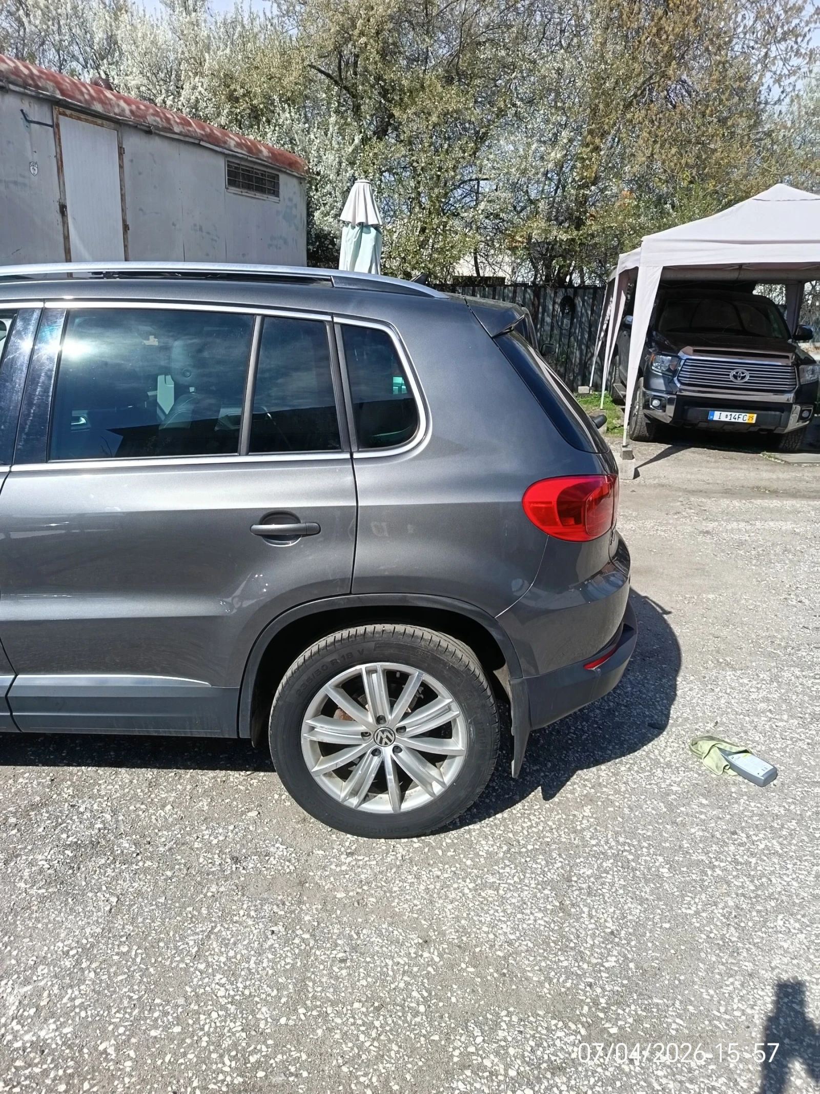VW Tiguan Tiguan1 facelift 4motion, снимка 10 - Автомобили и джипове - 54128206
