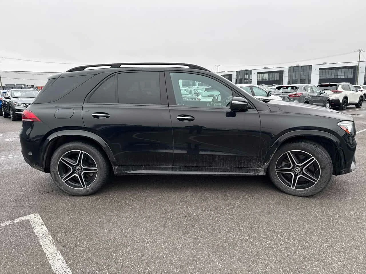 Mercedes-Benz GLE 450  | DISTRONIC | BURMESTER | ОБДУХВАНЕ | 360 | , снимка 3 - Автомобили и джипове - 54302836