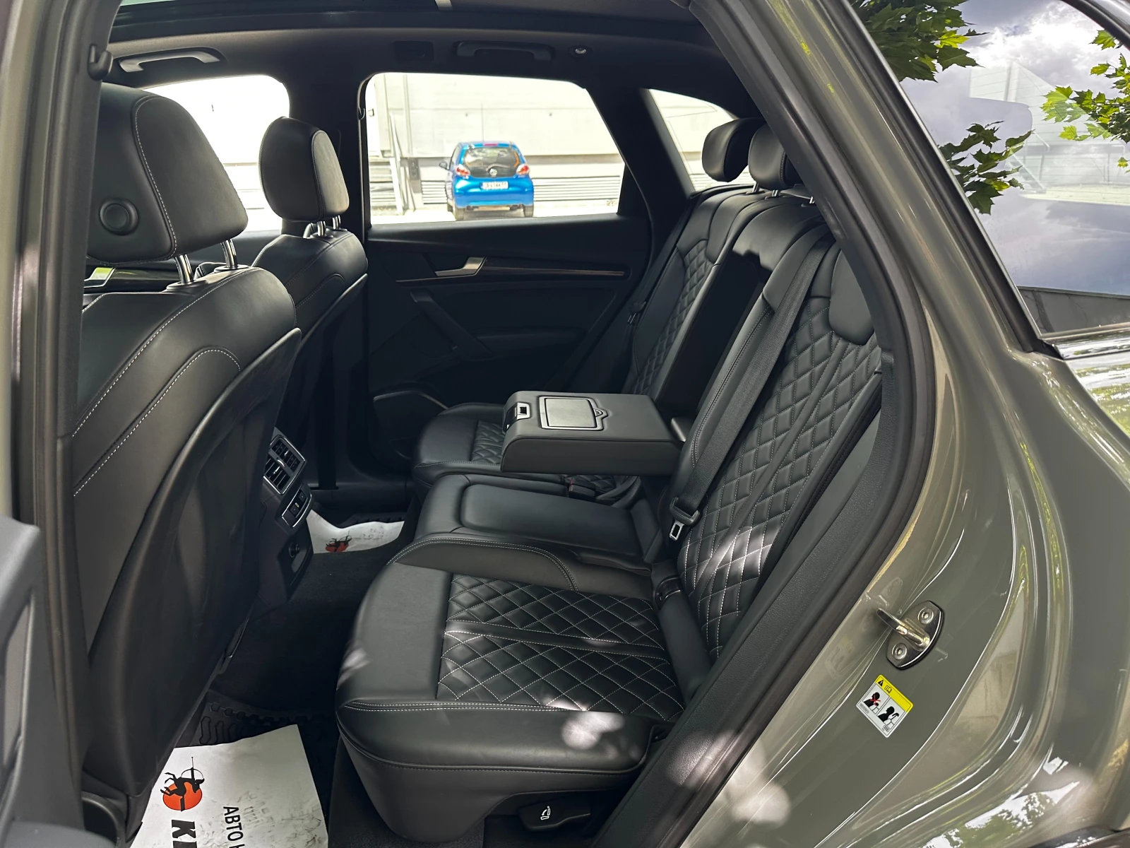 Audi SQ5 3.0i 354 к.с./ГАРАНЦИЯ, снимка 10 - Автомобили и джипове - 55043844