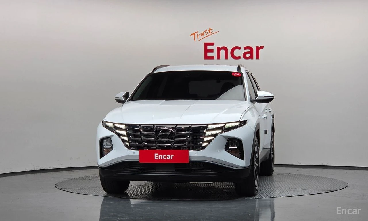 Hyundai Tucson 1.6 Turbo Premium 4x4* DISTRONIC* ПОДГРЕВ* ОБДУХ* , снимка 2 - Автомобили и джипове - 55219271