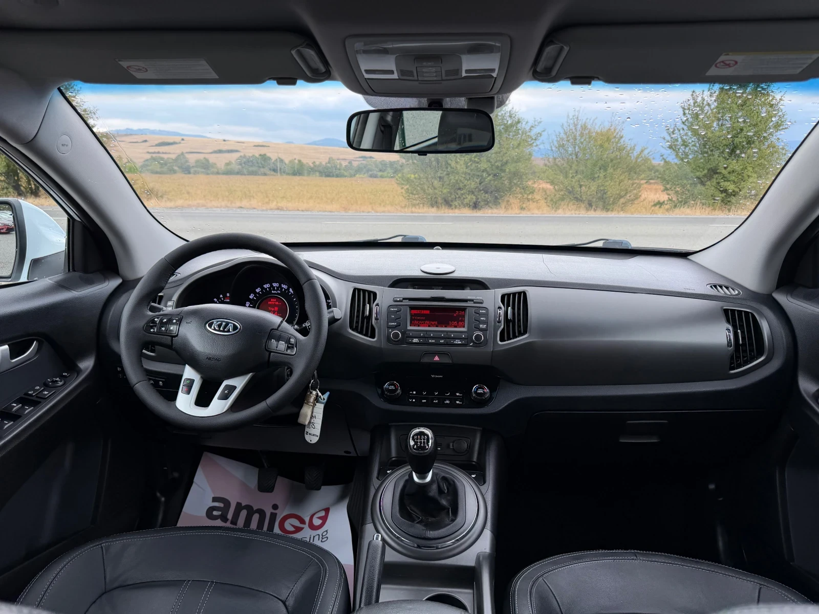Kia Sportage, снимка 11 - Автомобили и джипове - 55223612