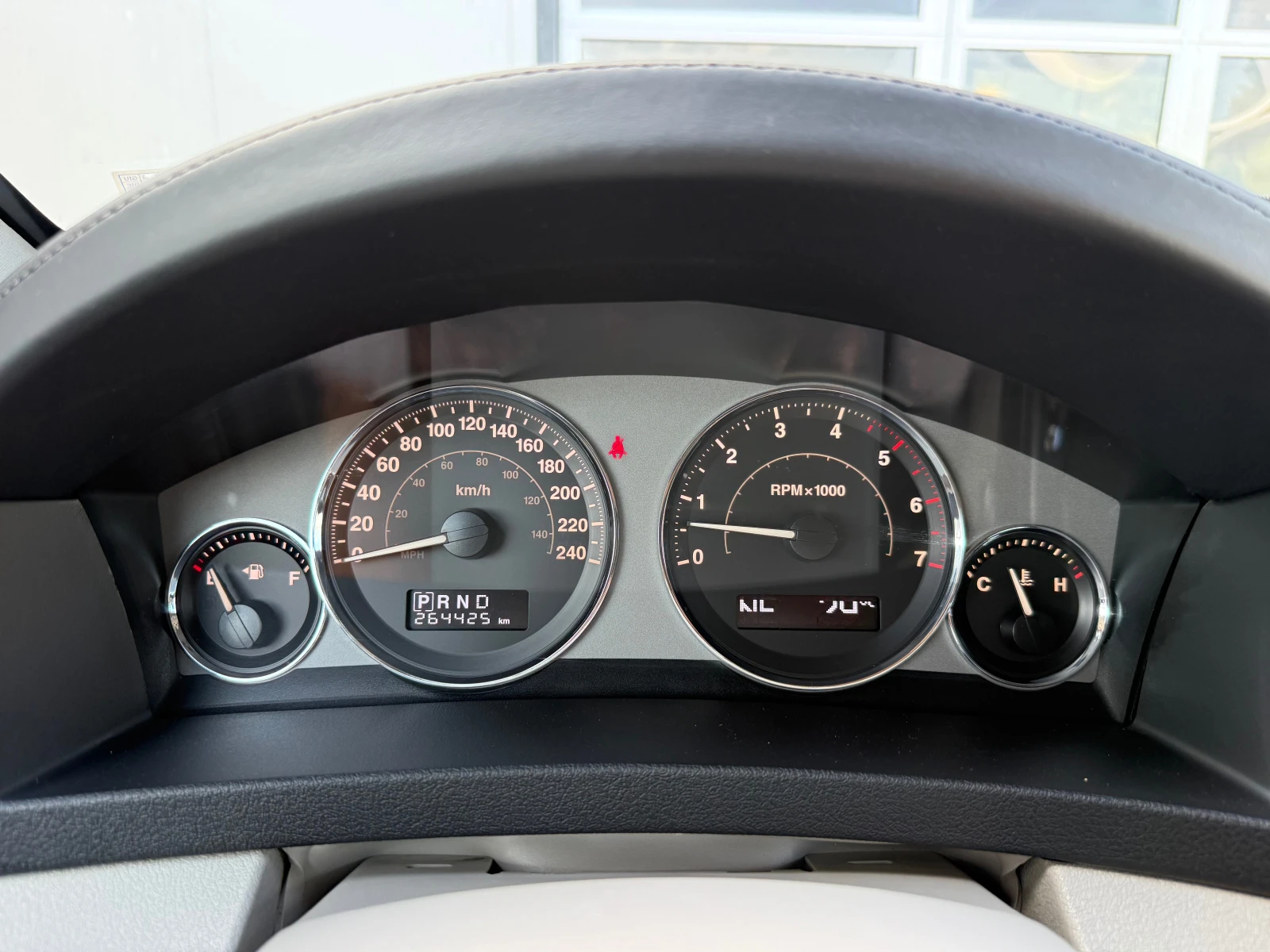Jeep Grand cherokee 3.0CRD/FACELIFT, снимка 13 - Автомобили и джипове - 55589233