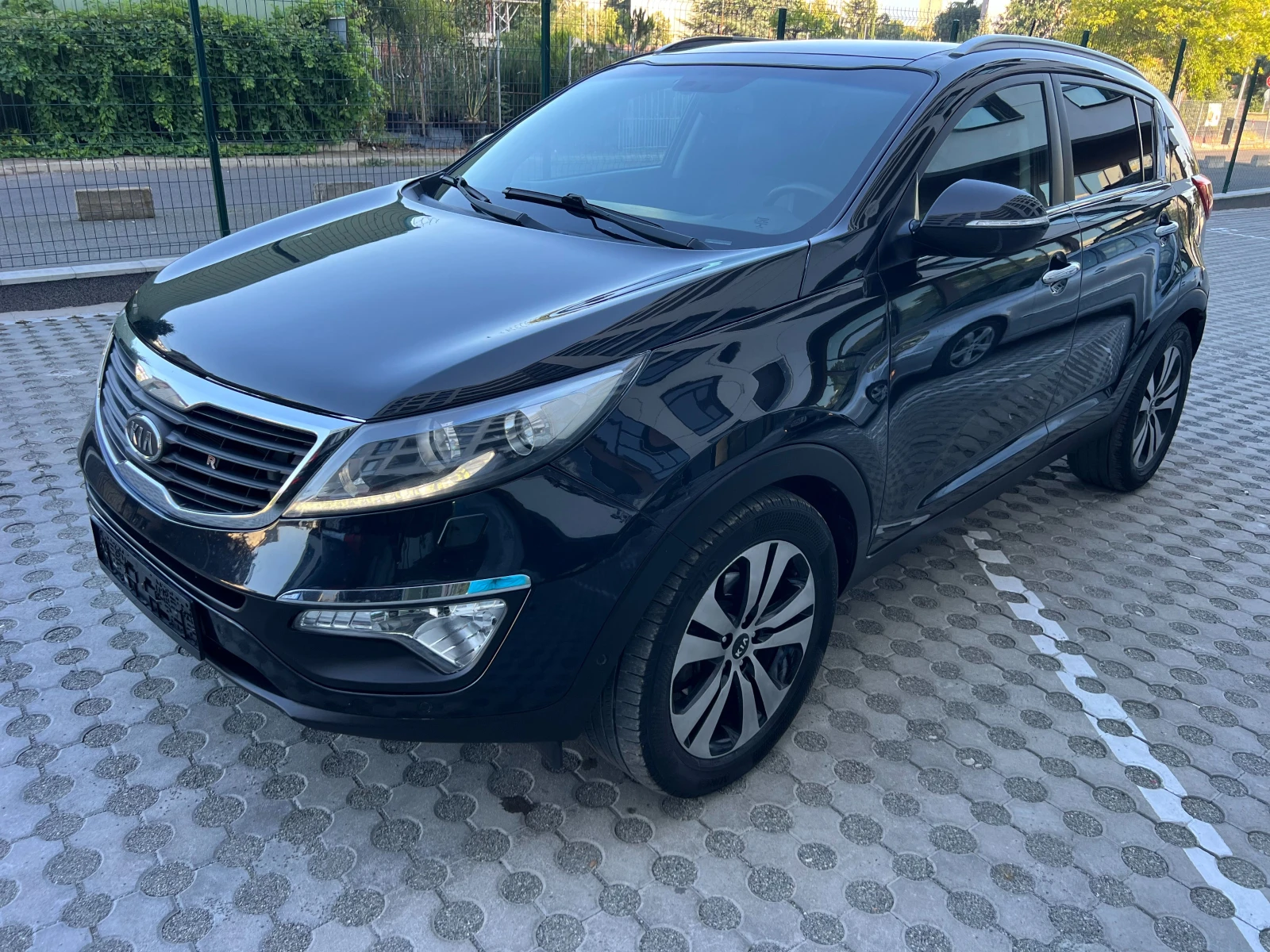 Kia Sportage 2.0 CRDI R-Line Keyless Go ПАНОРАМА