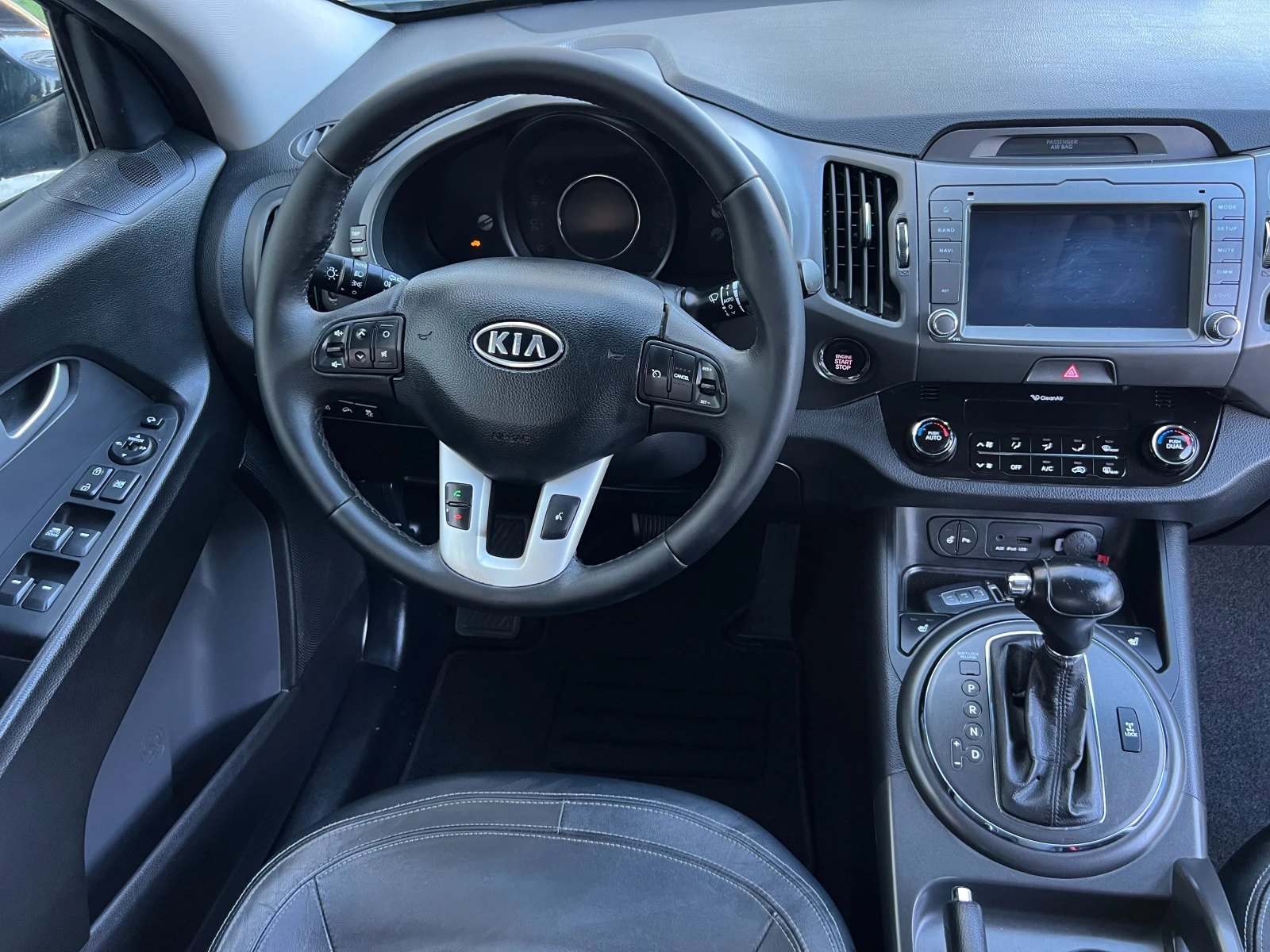 Kia Sportage 2.0 CRDI R-Line Keyless Go �������� | Mobile.bg � ����������� 13