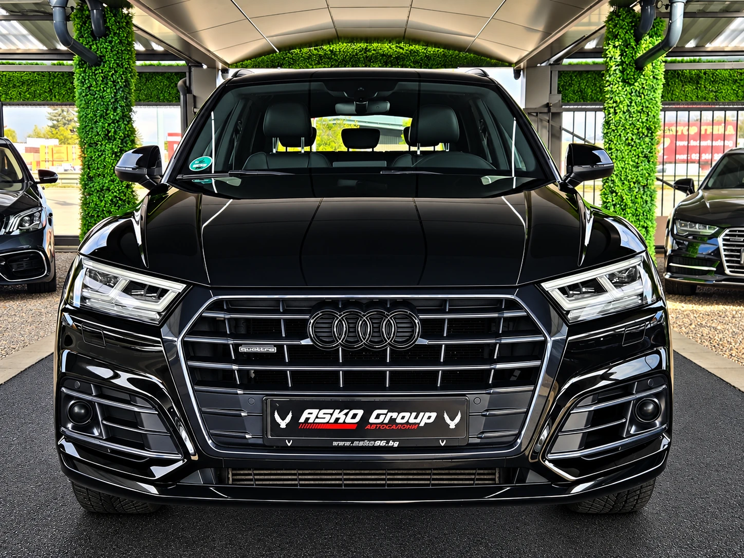 Audi Q5 S-LINE/50TDI/VIRTUAL/DISTR/CAMERA/ПОДГРЕВ/LIZING, снимка 2 - Автомобили и джипове - 56611352