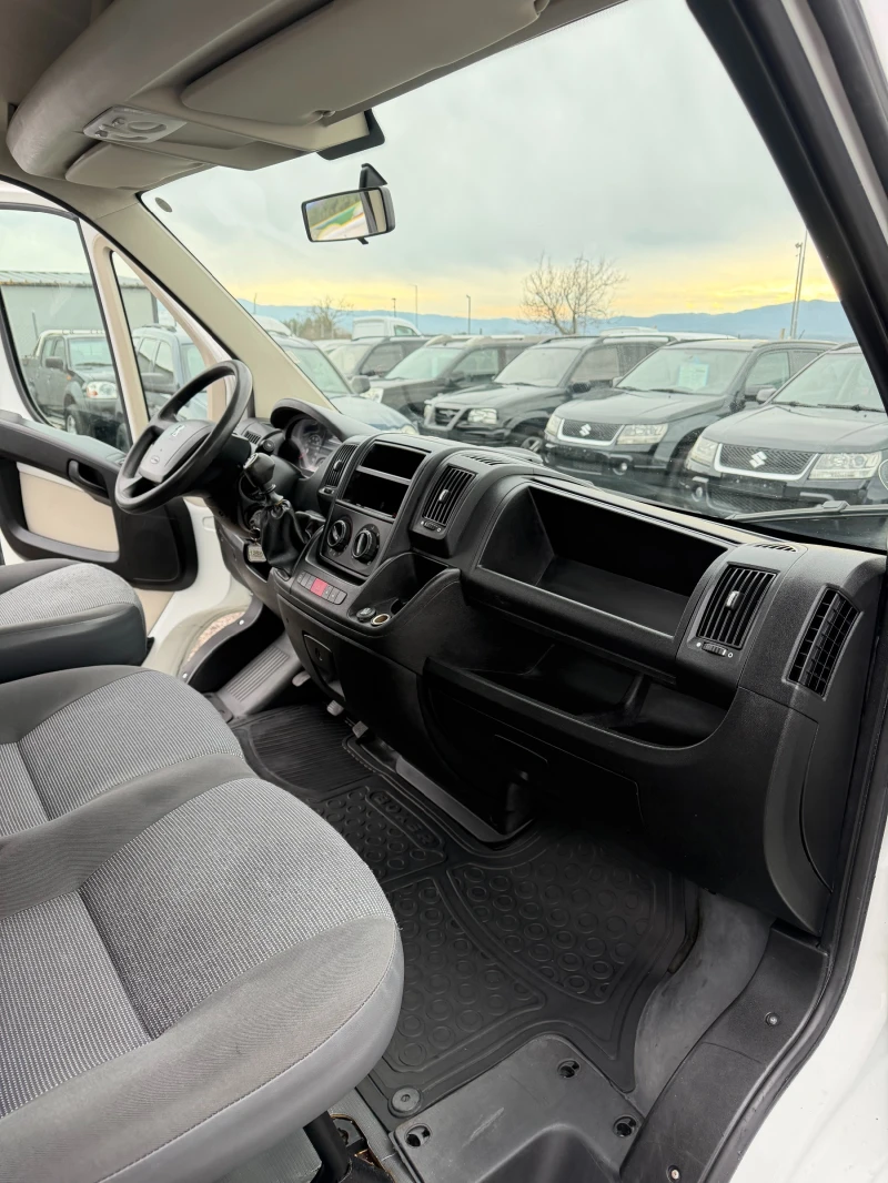 Peugeot Boxer БОРДОВИ С КРАН 112000 КМ, снимка 16 - Бусове и автобуси - 53079113