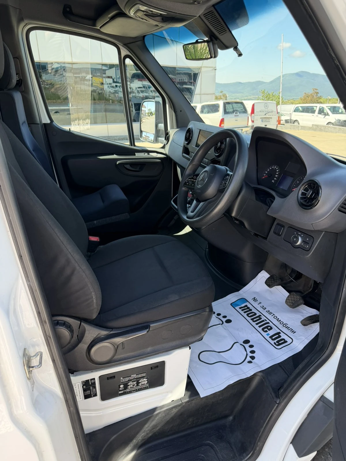 Mercedes-Benz Sprinter 314 ХЛАДИЛЕН/Гаранция, снимка 9 - Бусове и автобуси - 54709359