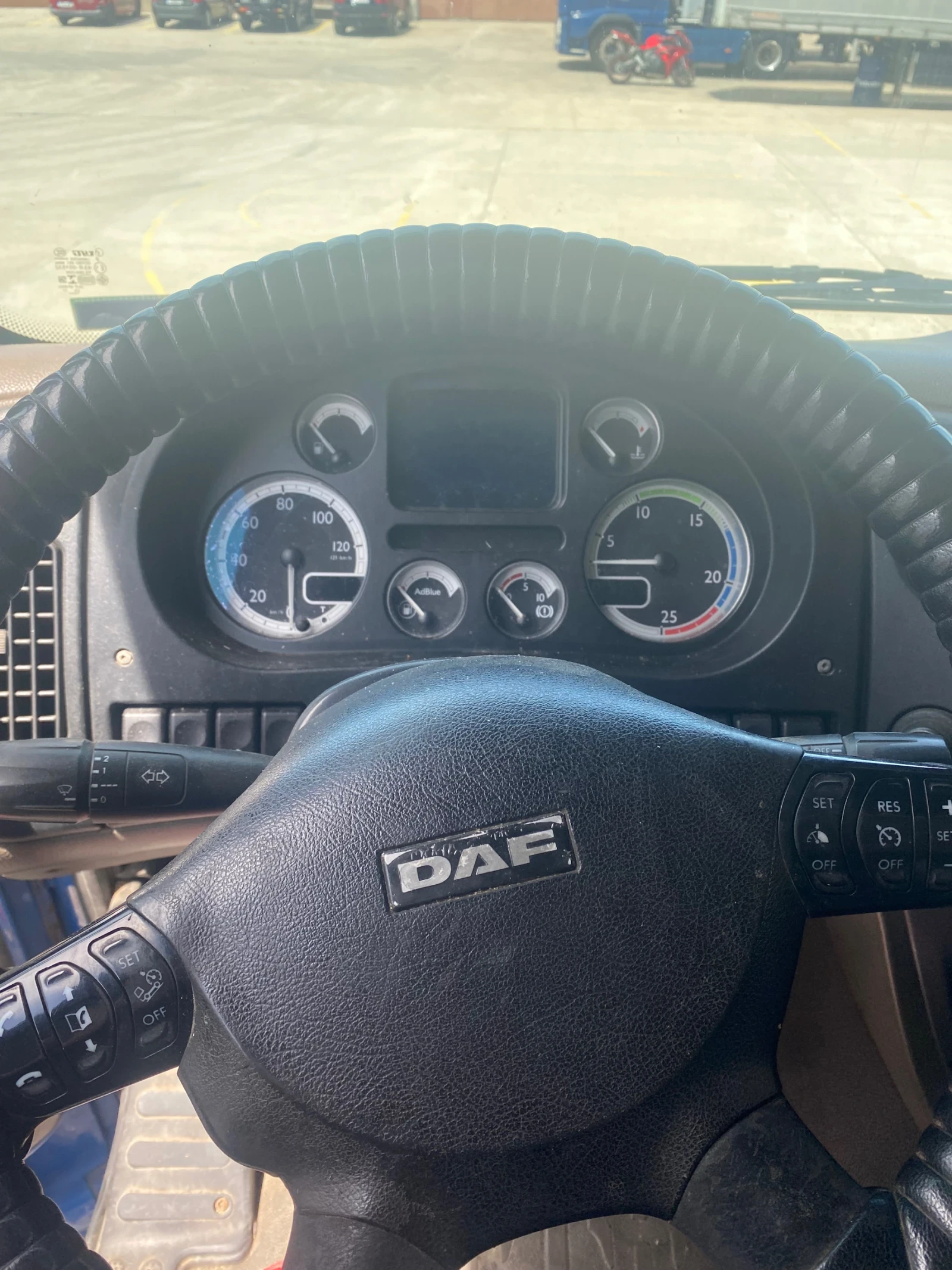Daf XF 105  - изображение 5