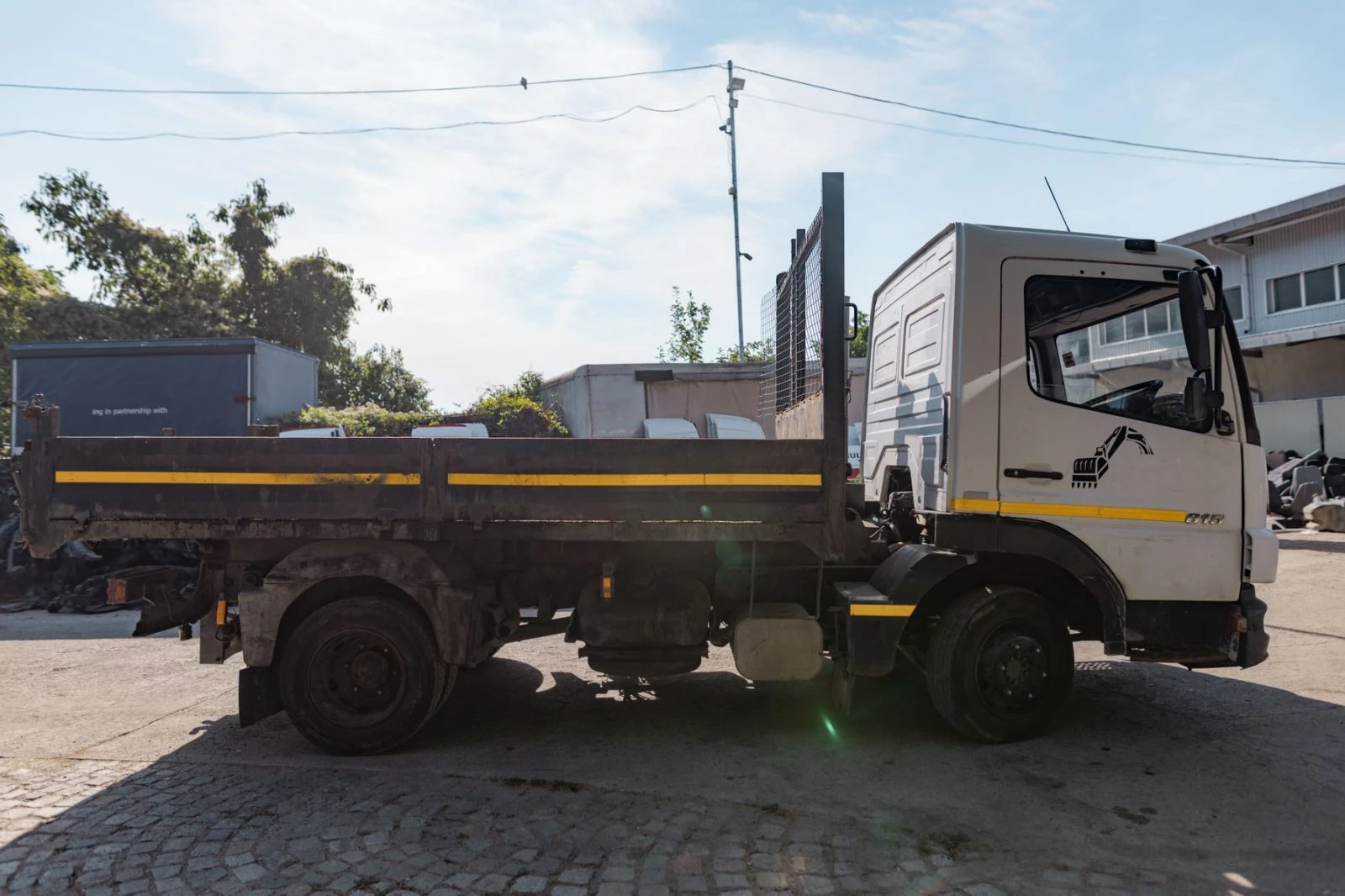 Mercedes-Benz 815 САМОСВАЛ / НА ЧАСТИ - изображение 2