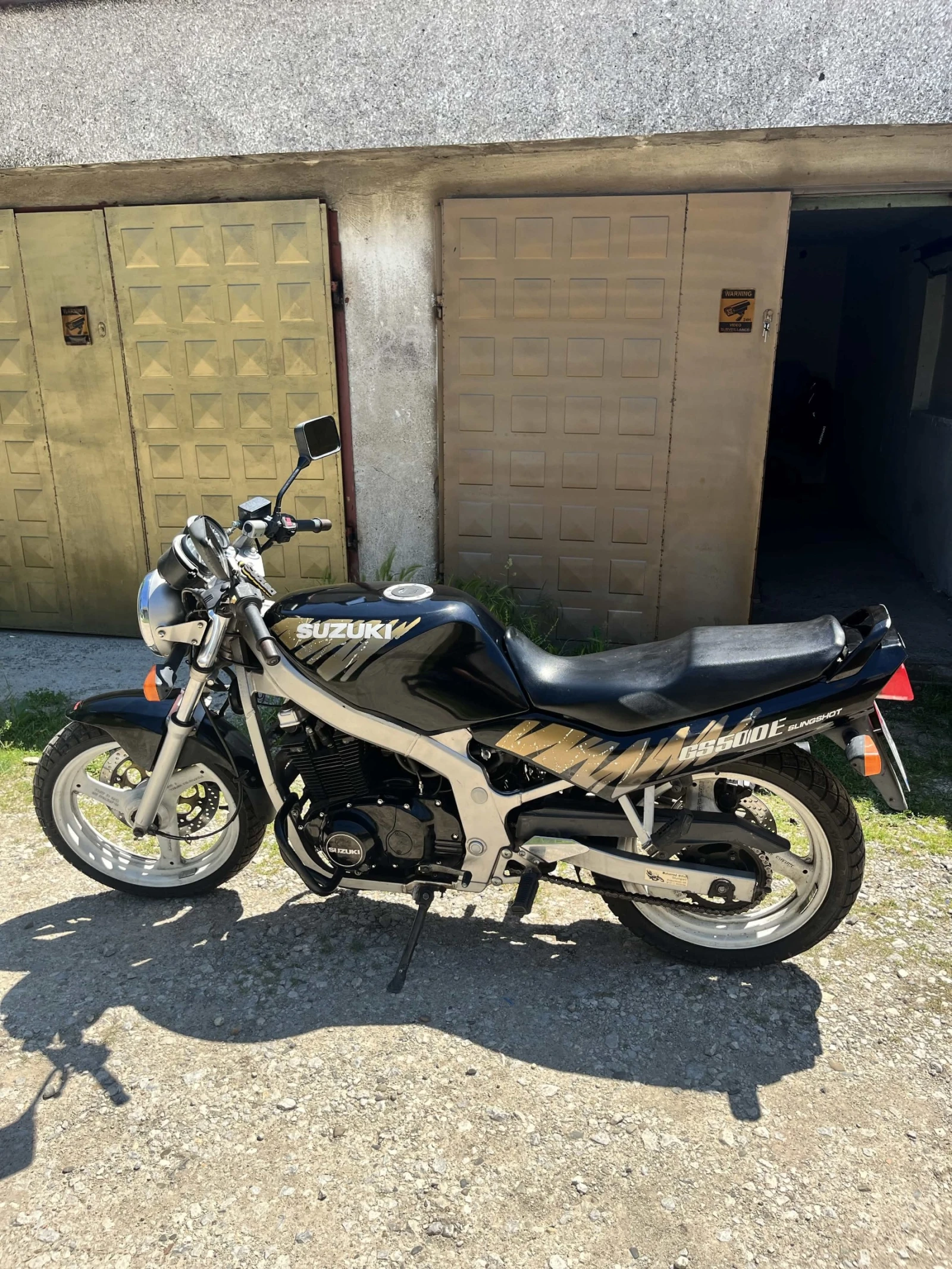 Suzuki Gs 500Е, снимка 3 - Мотоциклети и мототехника - 54503649