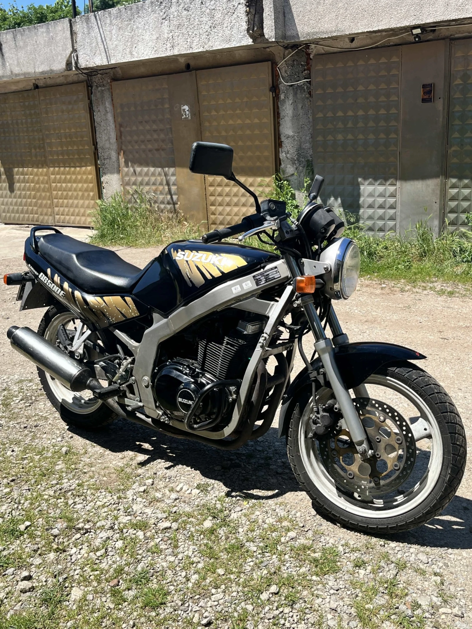 Suzuki Gs 500Е, снимка 2 - Мотоциклети и мототехника - 54503649