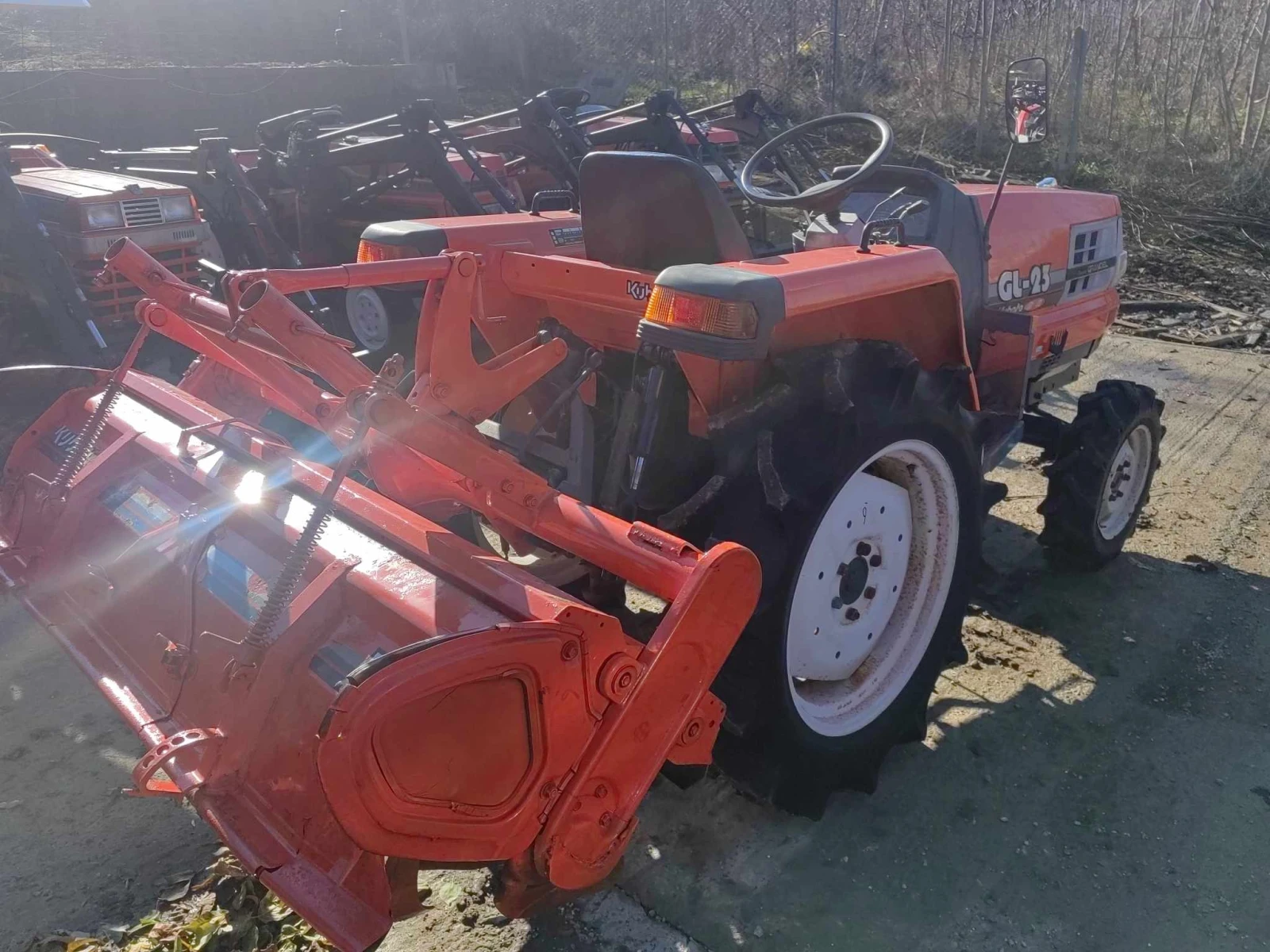 Трактор Kubota GL23 4x4 - изображение 3