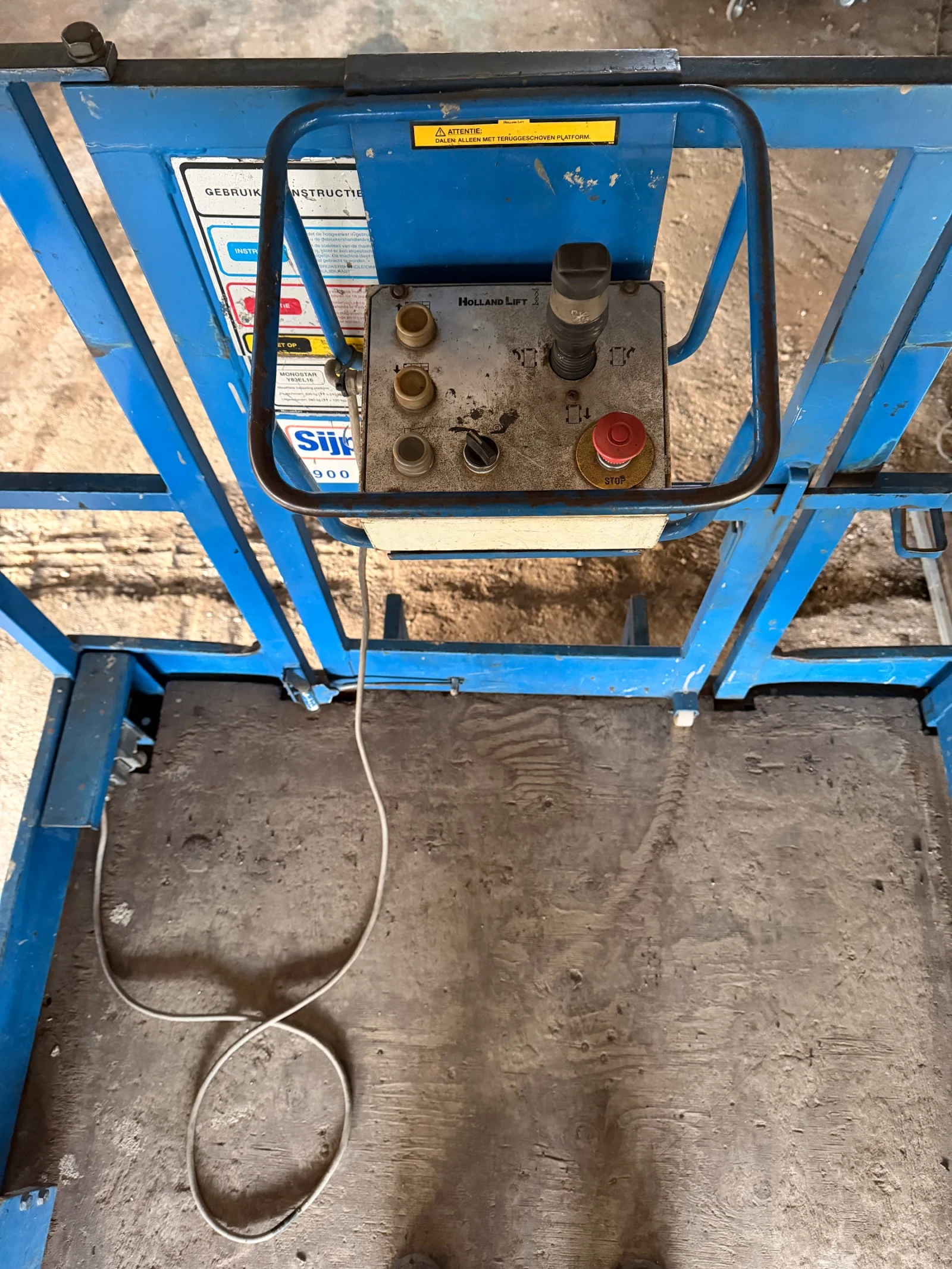 Автовишка Друга марка, снимка 4 - Индустриална техника - 54230986