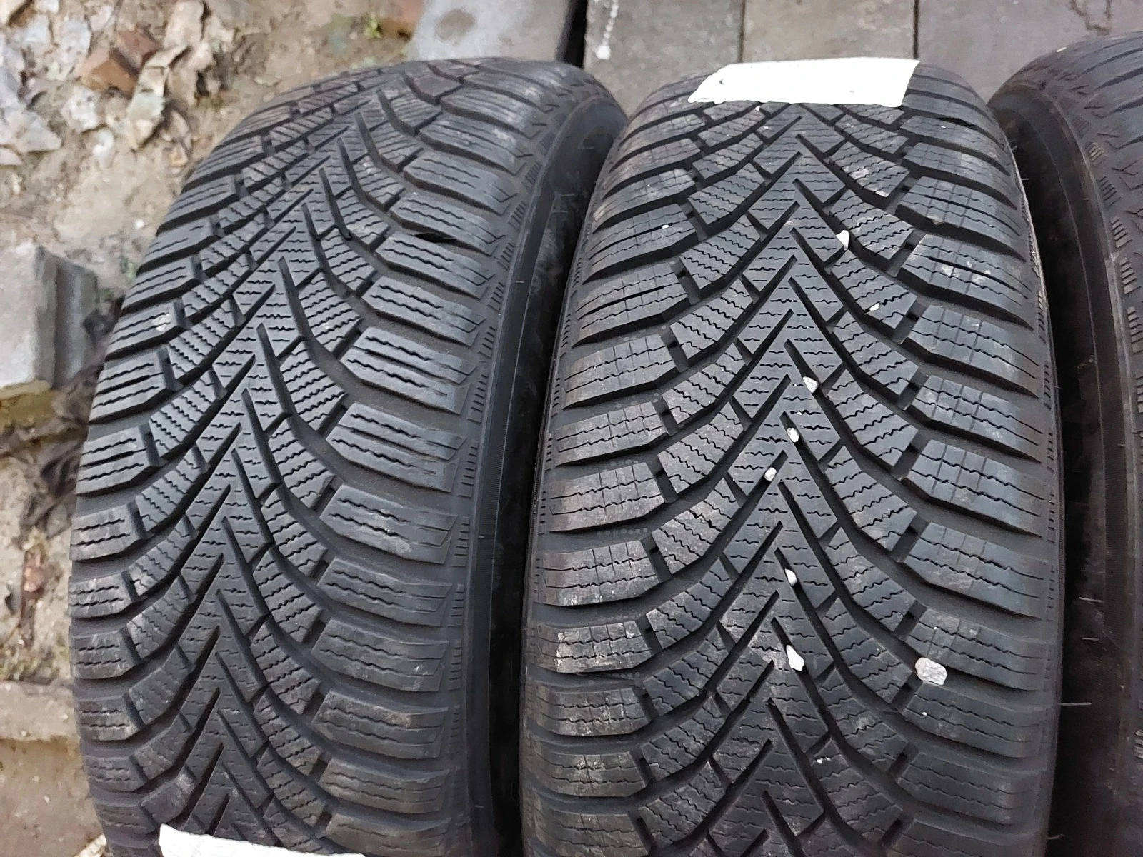 ���� 205/60R16 | Mobile.bg � ����������� 2