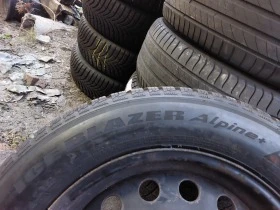 Гуми Зимни 205/60R16, снимка 7 - Гуми и джанти - 39385736