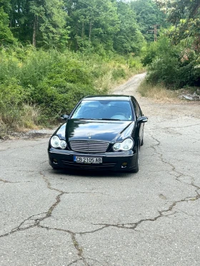 Mercedes-Benz C 200, снимка 1