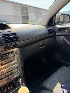 Toyota Avensis, снимка 12