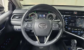 Toyota Camry 2.5 XLE Hybrid, снимка 14