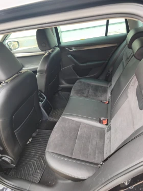 Skoda Octavia Scout  - 11000 € / 21514.13 лв. - 14318801 11