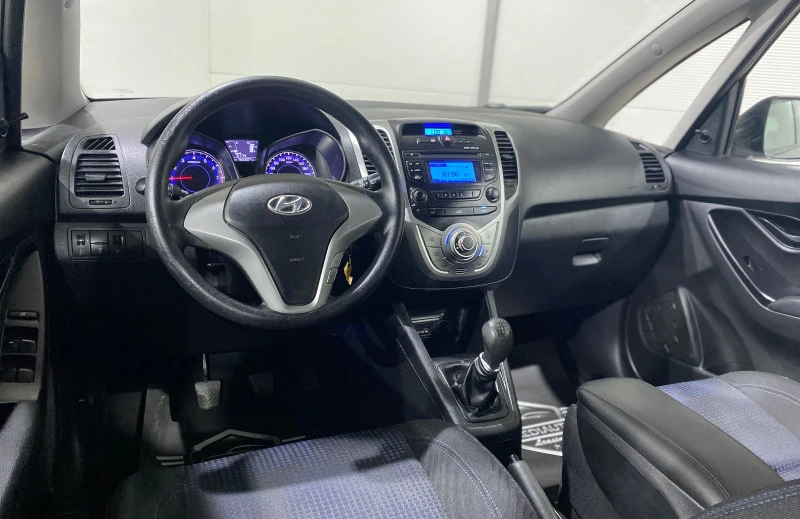 Hyundai Ix20 1.4i 90hp, снимка 9 - Автомобили и джипове - 39263305