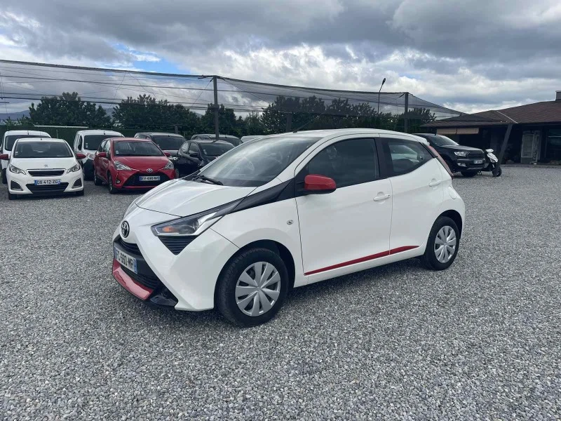 Toyota Aygo 1.0 Еuro 6 , Нов внос, снимка 3 - Автомобили и джипове - 46018202