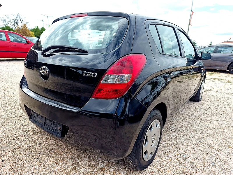 Hyundai I20 1.2i, снимка 3 - Автомобили и джипове - 47972040