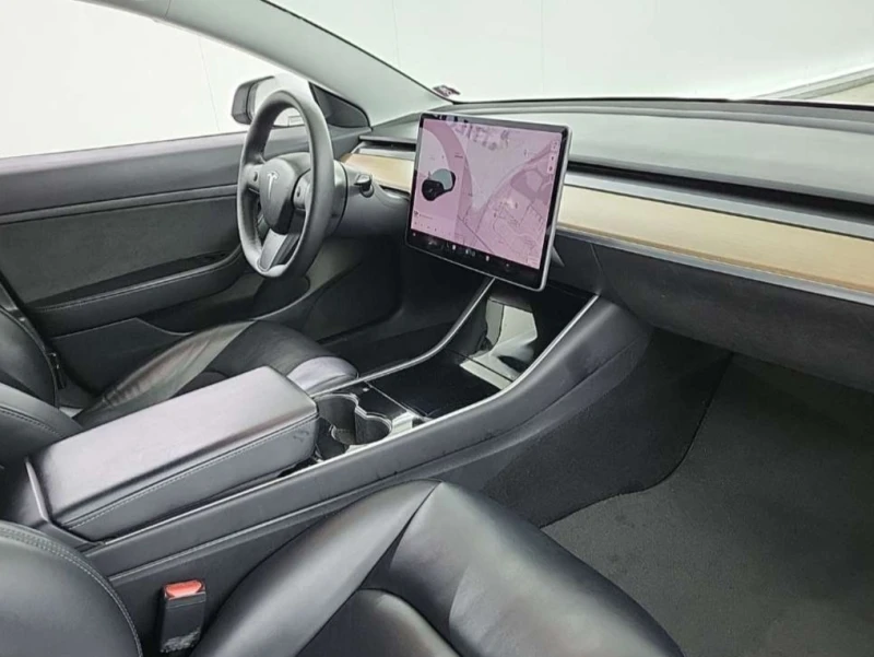 Tesla Model 3 Европейска, снимка 6 - Автомобили и джипове - 48241130