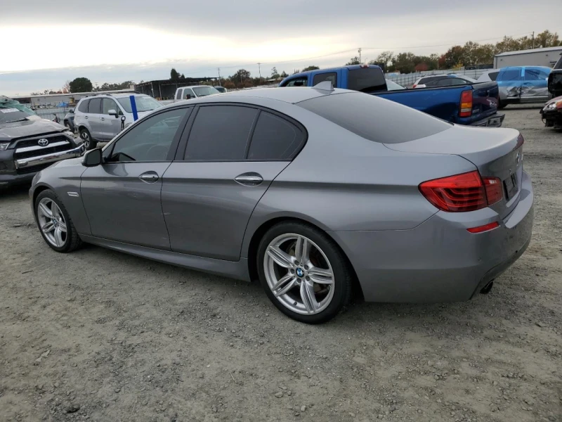 BMW 535 I M-пакет* Harman/Kardon* Keyless* Подгрев* , снимка 2 - Автомобили и джипове - 48404619