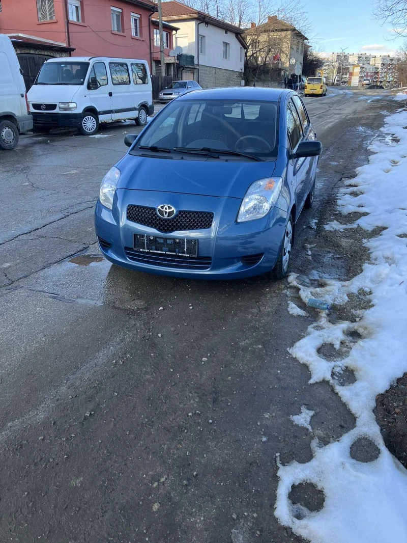 Toyota Yaris 1.3, снимка 2 - Автомобили и джипове - 48656456