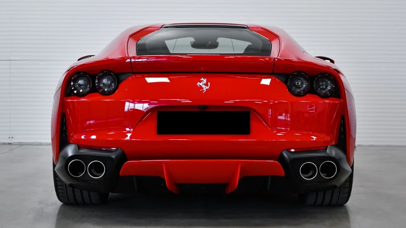 Ferrari 812 Superfast V12/ CERAMIC/ CARBON/ LIFT/ , снимка 6 - Автомобили и джипове - 48769615