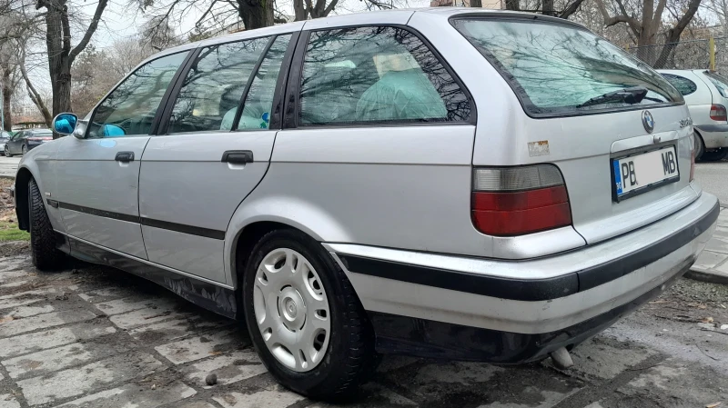 BMW 318 TDS, снимка 5 - Автомобили и джипове - 49118475