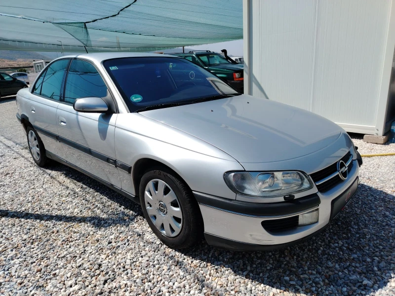 Opel Omega 2.5i V6 170 k.s, снимка 3 - Автомобили и джипове - 51643760