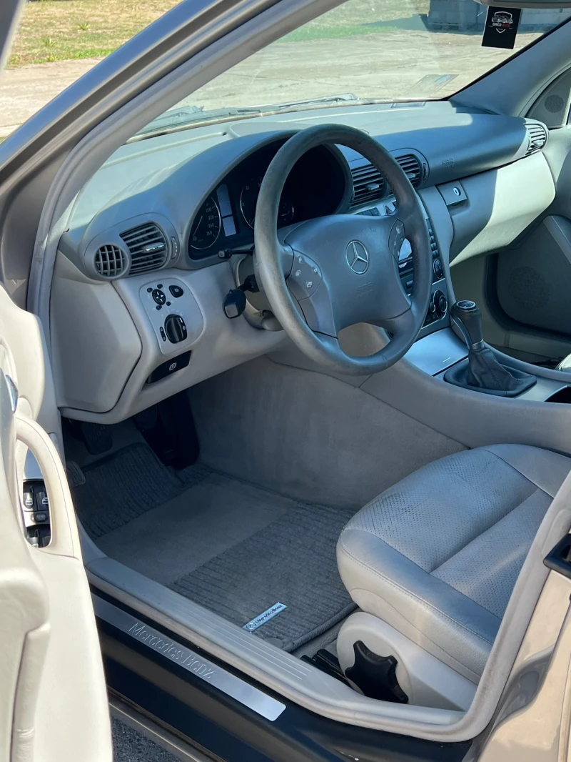 Mercedes-Benz C 200 C220 CDI , снимка 7 - Автомобили и джипове - 52497221
