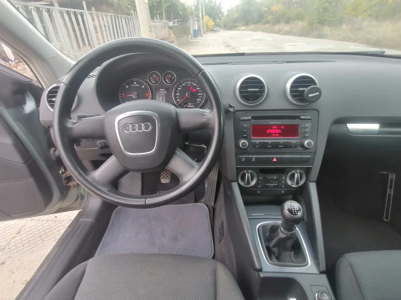 Audi A3 1.6TDI, снимка 7 - Автомобили и джипове - 52021112