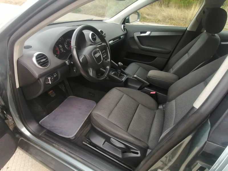 Audi A3 1.6TDI, снимка 6 - Автомобили и джипове - 52021112