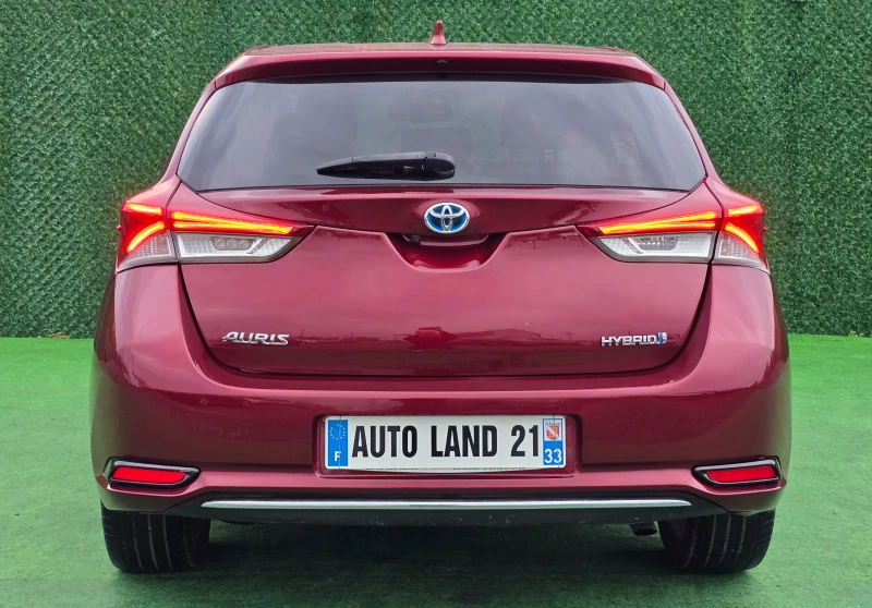 Toyota Auris 1.8i* HYBRID* 136кс* EDITION* FACE LIFT, снимка 8 - Автомобили и джипове - 52346436