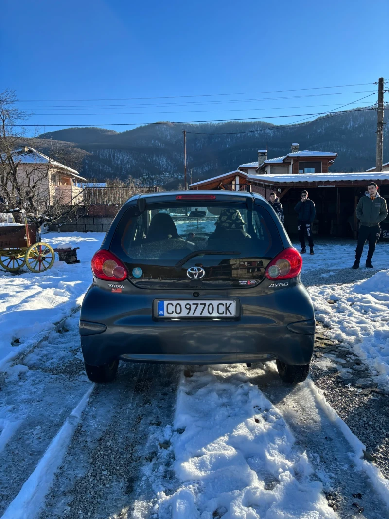 Toyota Aygo, снимка 6 - Автомобили и джипове - 52928343